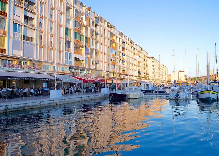 T2 Au Cœur Du Centre De Appartement Toulon