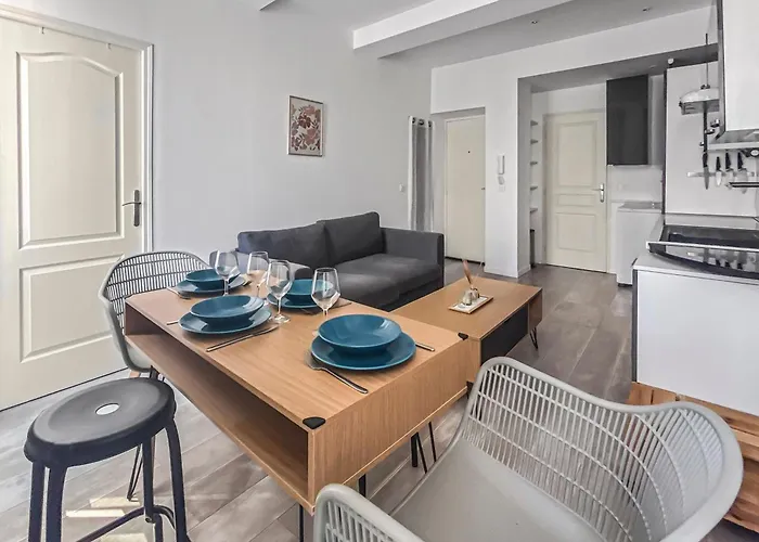 Appartement T2 Au Cœur Du Centre De Toulon